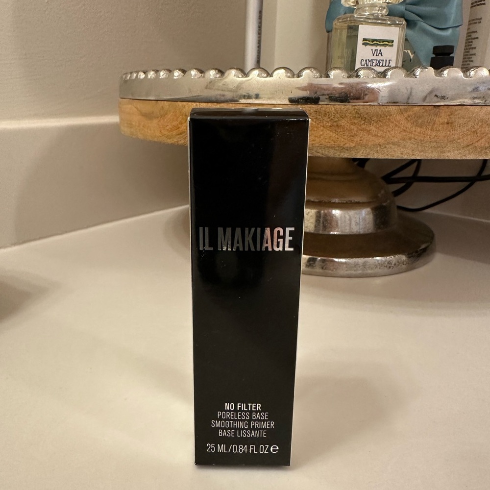 IL MAKIAGE No Filter Poreless Base Primer in Black